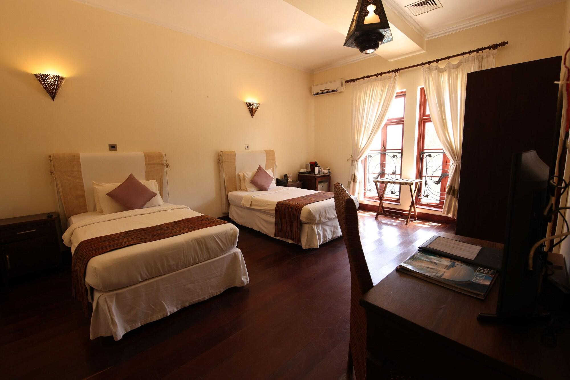 Cocoa Boutique Hotel - Your Kenyan Beachfront Bliss Mombasa Dış mekan fotoğraf
